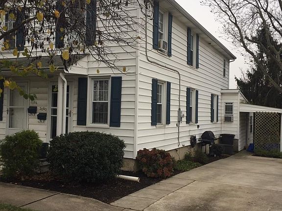 2nd image of 2080 Broad St