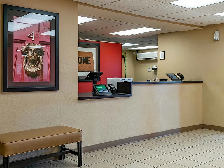 Lobby and Guest Check-in