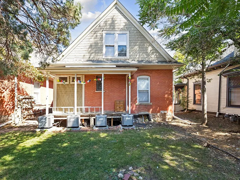 1620 Walnut St #2 — Photo 23