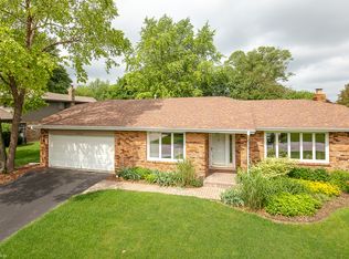 13720 S Kickapoo Trl, Homer Glen, IL 60491