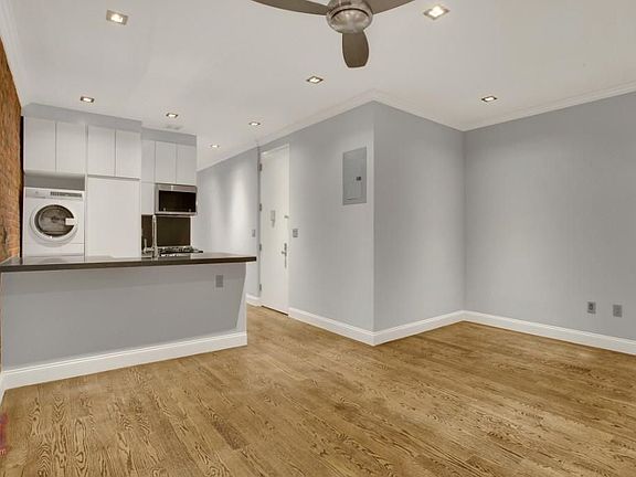2nd image of 653 9th Ave APT 3N
