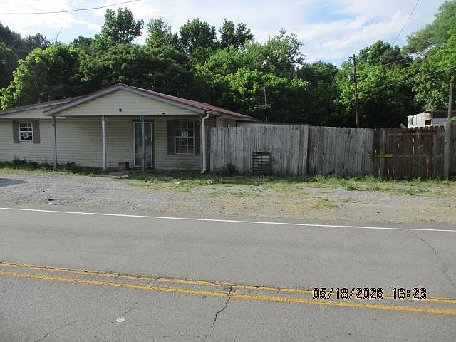 1st image of 1009 Highway 31