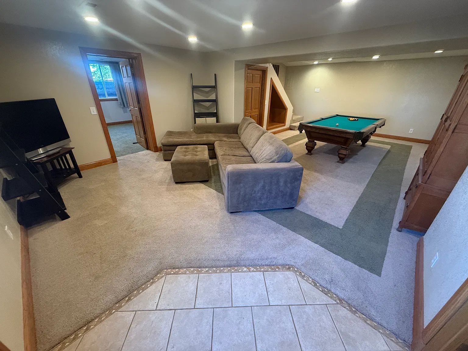 2 bed, 50000 sqft, $1,000 — Photo 3
