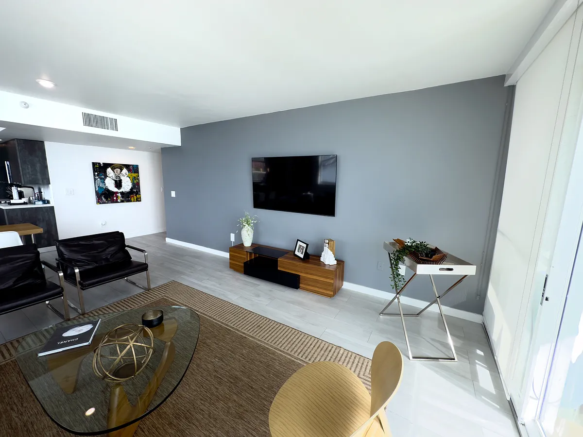 Building Photo - 800 Claughton Island Dr #805