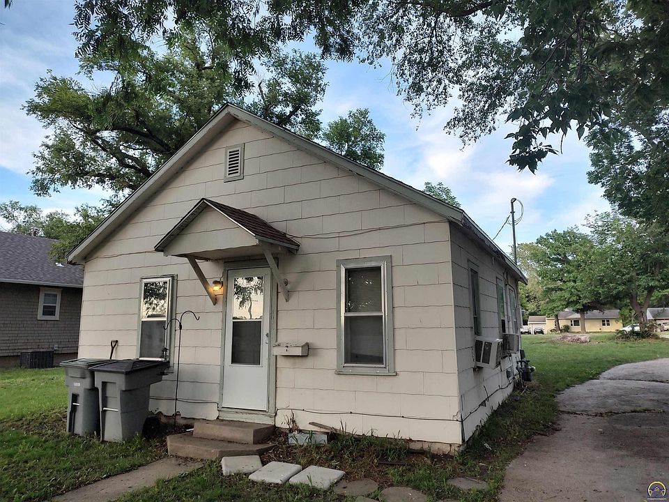 2nd image of 1128 Lakeview St
