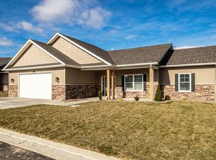 15 Steve Cir, Hurricane, WV 25526