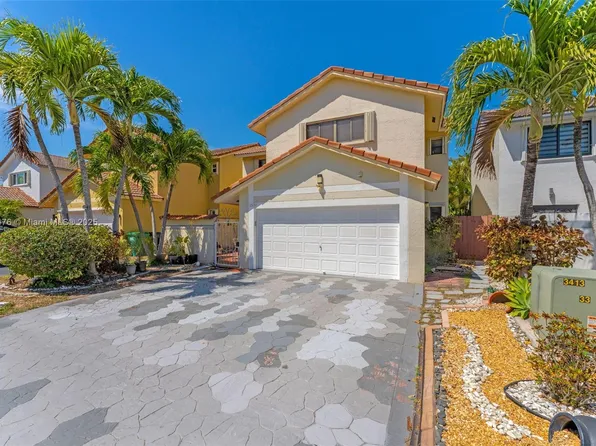 15157 SW 95th St, Miami, FL 33196