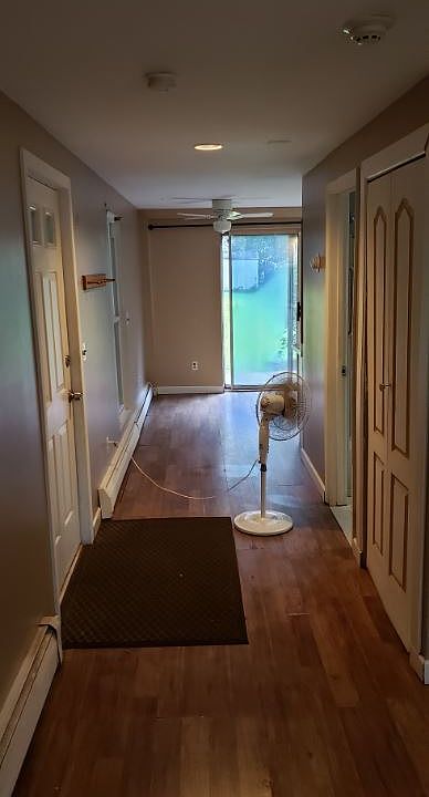 1st image of 571 Boxwood Dr