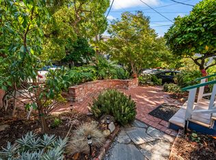 265 Adams St, Oakland, CA 94610