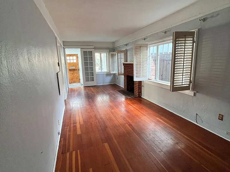 Living room2