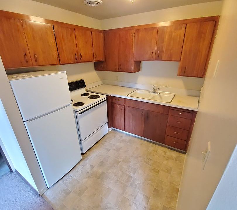 1st image of 5502 15th Ave NE APT 9