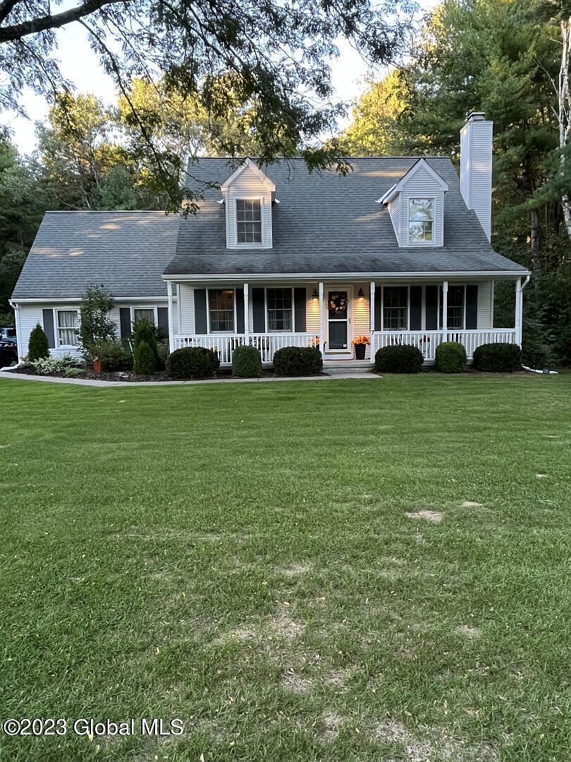 7 Lancestire Drive, Queensbury, NY 12804 Zillow