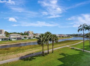 7370 S Oriole Blvd APT 303, Delray Beach, FL 33446