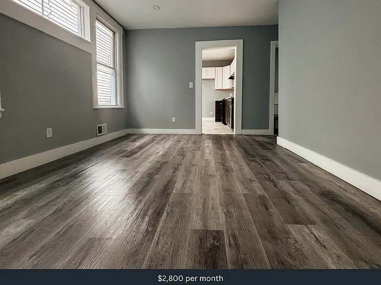 27 N 12th St — Photo 3