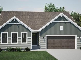 685 Stonefield Ln, Whitewater, WI 53190