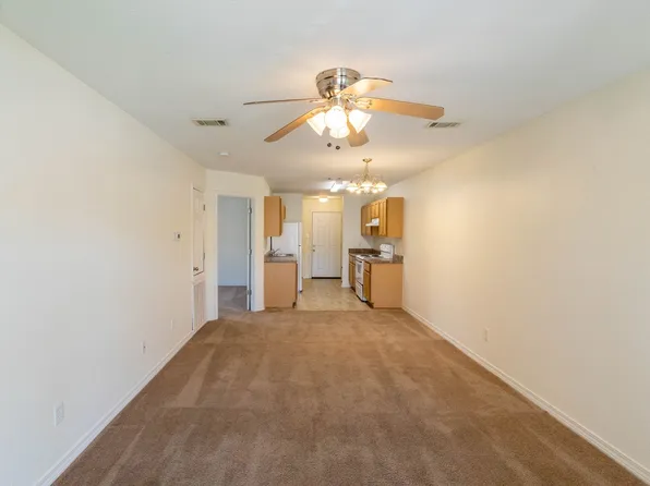 17239 Avondale Cir, Diberville, MS 39540