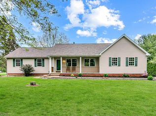 9249 Lake Shore Blvd, Mentor, OH 44060