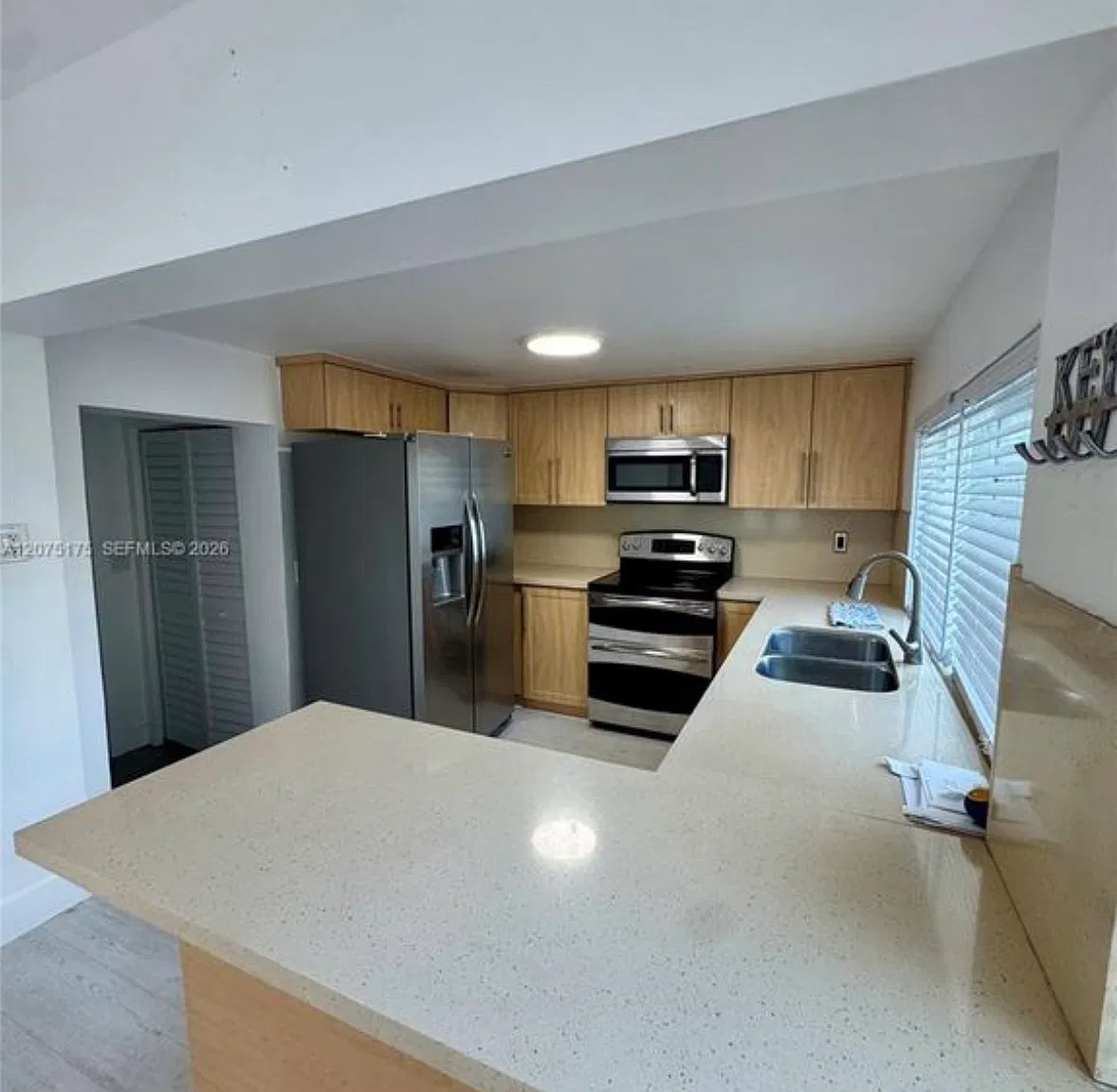 3 bed, 1500 sqft, $3,950 — Photo 3