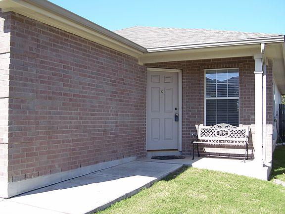 18208 Canopy Drive Front Porch