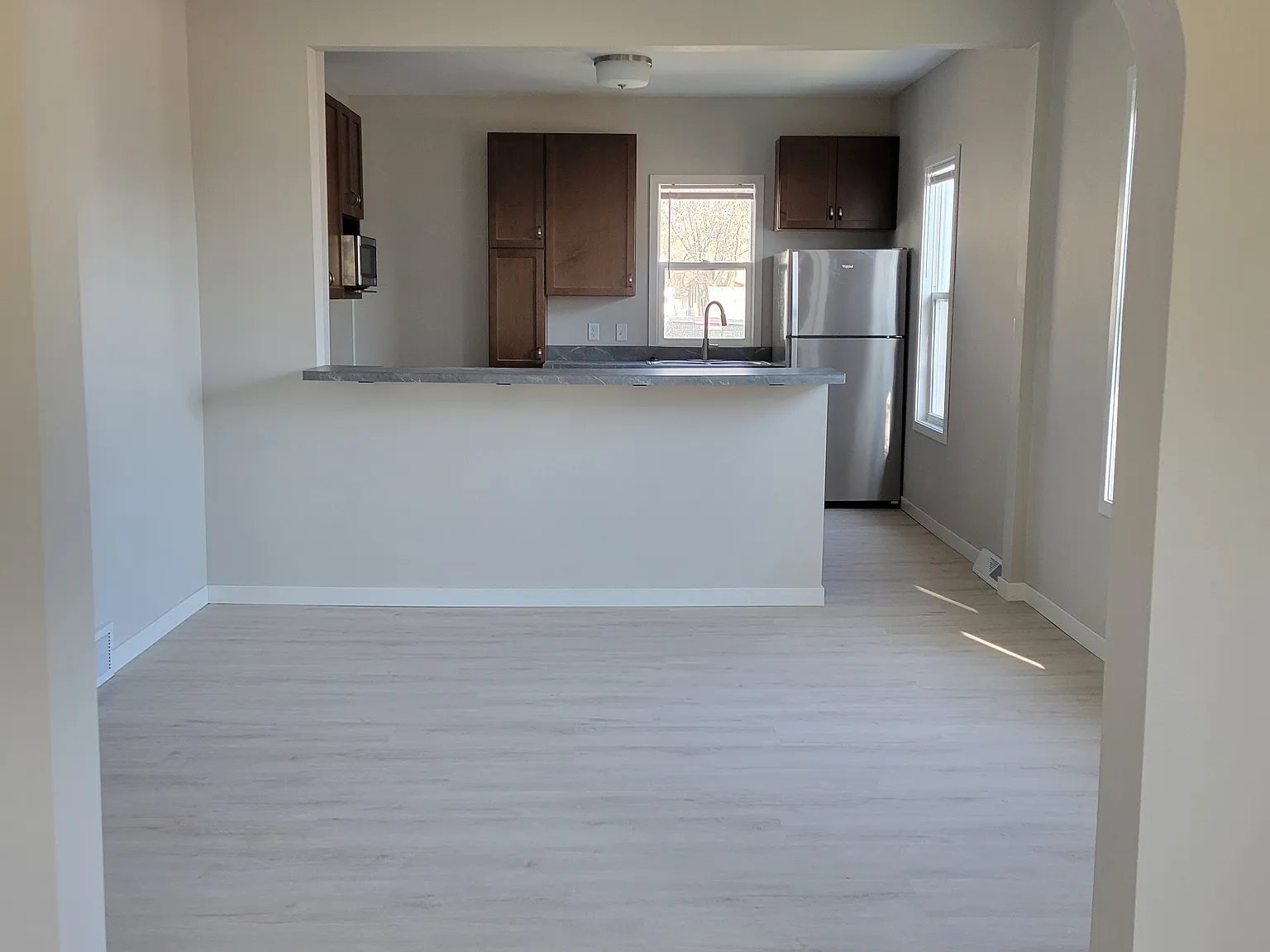 2 bed, 1028 sqft, $1,450 — Photo 1