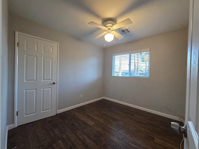 4242 E Montecito Ave — Photo 16