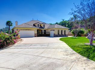 25452 Rue Lausanne, Escondido, CA 92026