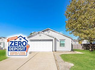 944 Streamside Dr, Greenfield, IN 46140
