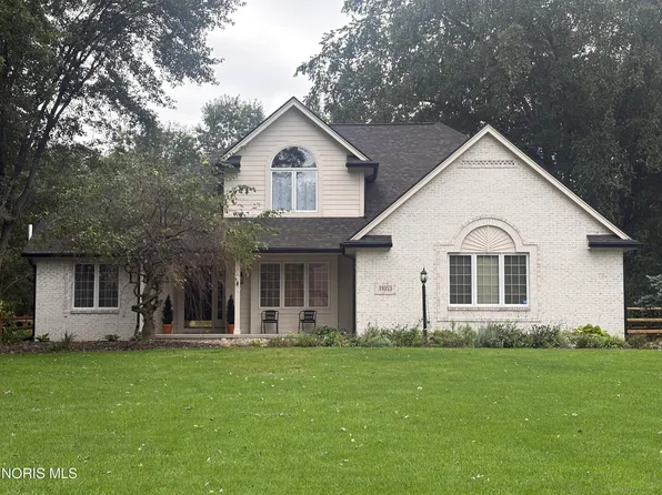 11053 Birch Pointe Dr, Whitehouse, OH 43571