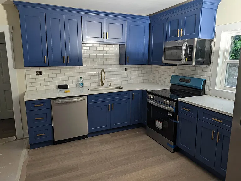 410 Mears St — Photo 2
