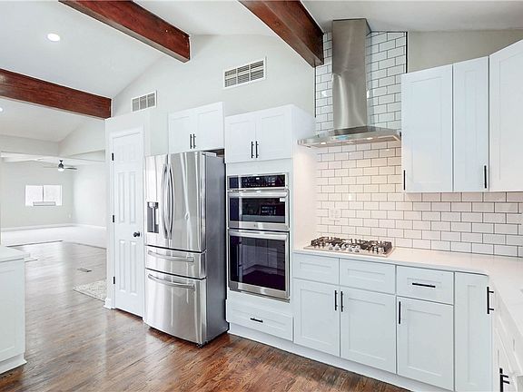 3rd image of 3312 Bancroft Rd