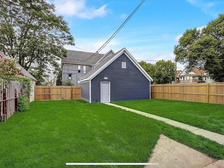 2908 W McKinley Blvd — Photo 36