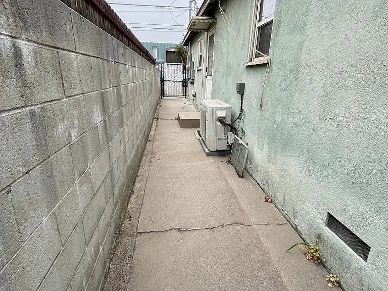 Unit Photo