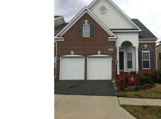 9084 Purvis Dr, Lorton, VA 22079