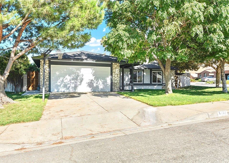 1st image of 6164 Aubrey Pl