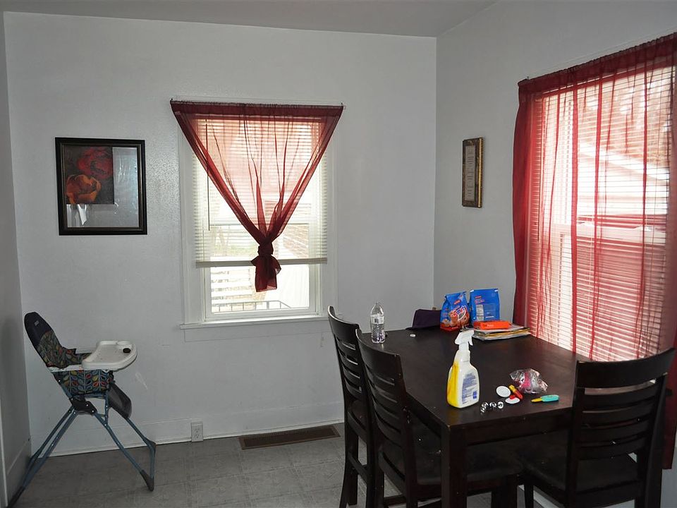 2nd image of 111 Linden Ave