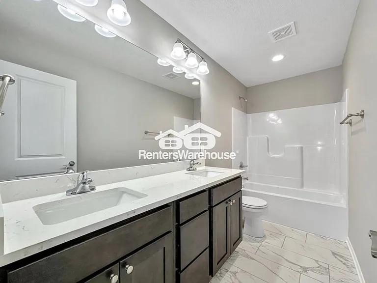 7000 Lake Ridge Ave #13 — Photo 17