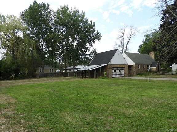 2nd image of 6918 Wellington Dr