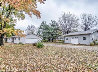 679 S Us Highway 67, Kane, IL 62054