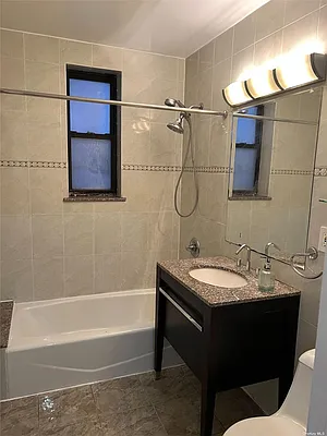 Rented by Alex Tembelis, LREB | media 20