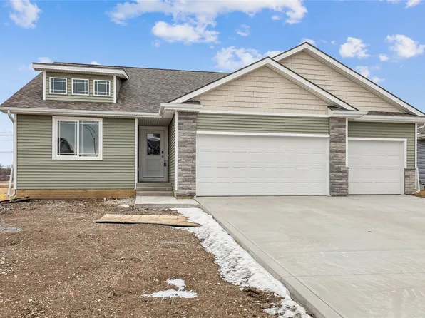 25095 Bluebird Cir, Adel, IA 50003