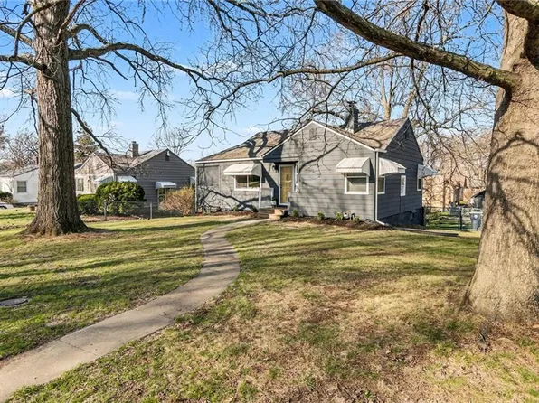 4526 N Bellefontaine Ave, Kansas City, MO 64117