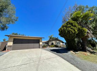 8820 Golden Ridge Rd, Lakeside, CA 92040