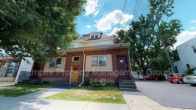 1st image of 420 Delaware Ave APT 5