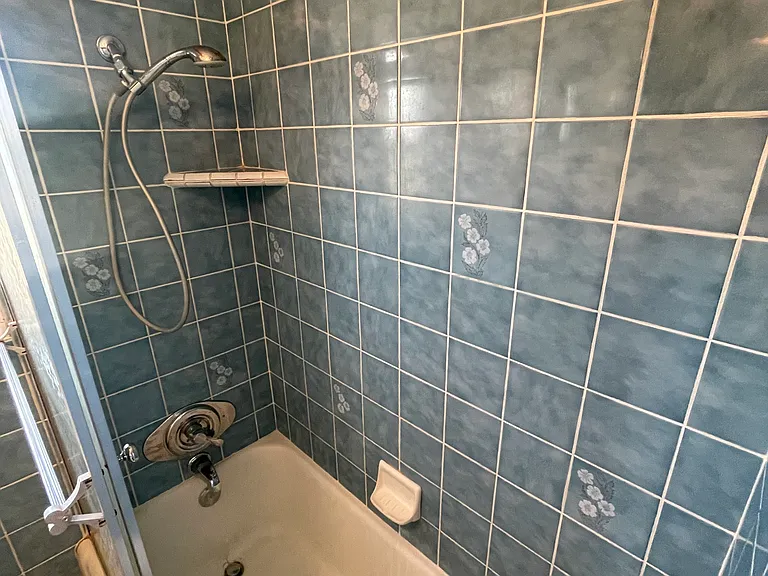 14157 Euclid Ave — Photo 20