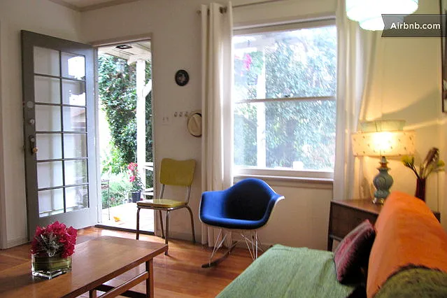 3255 Laclede Ave — Photo 2