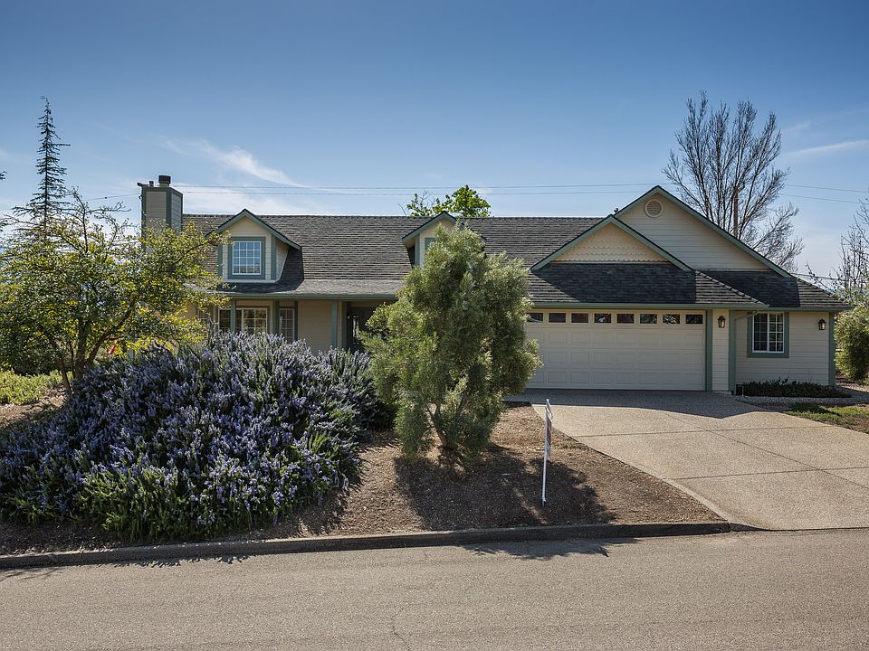 Charming cul de sac location