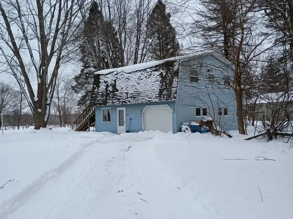 14680 144th Ave, Spring Lake, MI 49456