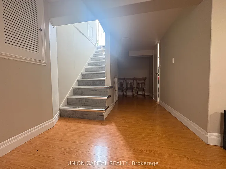 248 James Ave #LOWER — Photo 5