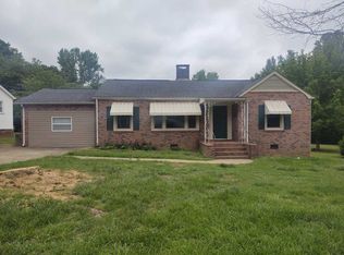 911 Mark Dr, Shelby, NC 28152