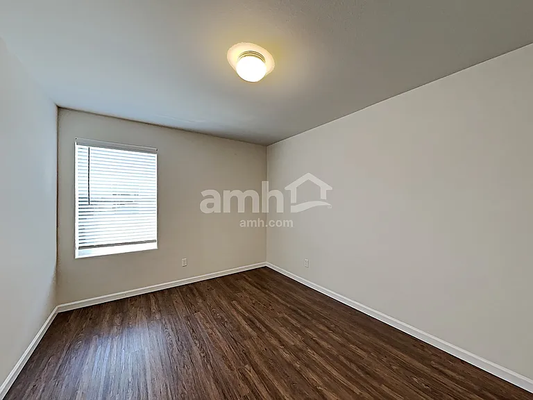 11033 191st Street Ct E — Photo 14